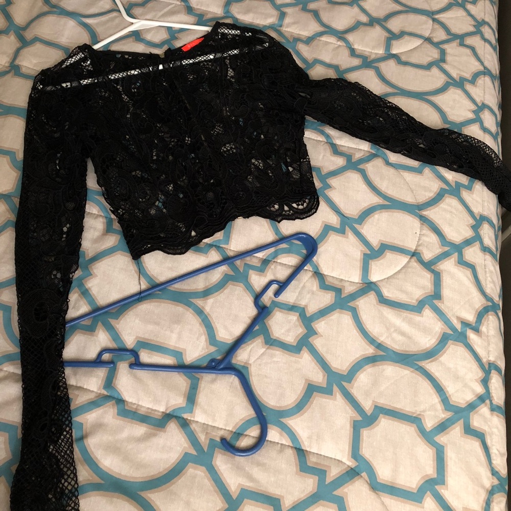 Lace crop top